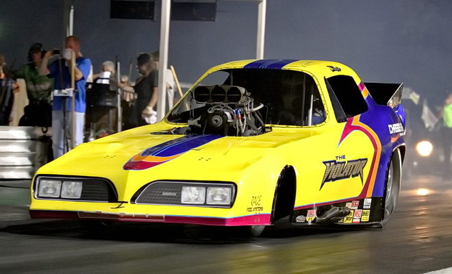 DRO Nostalgia Nitro Challenge to Feature Funny Cars vs. Dragsters - Drag  Illustrated | Drag Racing News, Opinion, Interviews, Photos, Videos and More