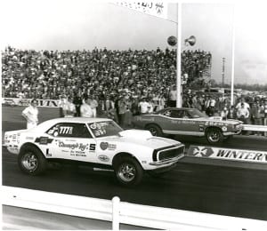 1970 NHRA WInternationals Pro Stock Final (Note wicked awesome hoods)