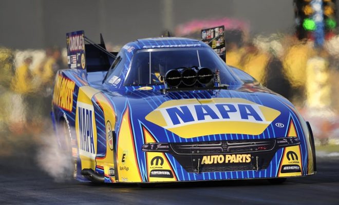 Free Weekend On Nhra Tour Means More Racing For Dsr Racers Drag Illustrated Drag Racing News 2503