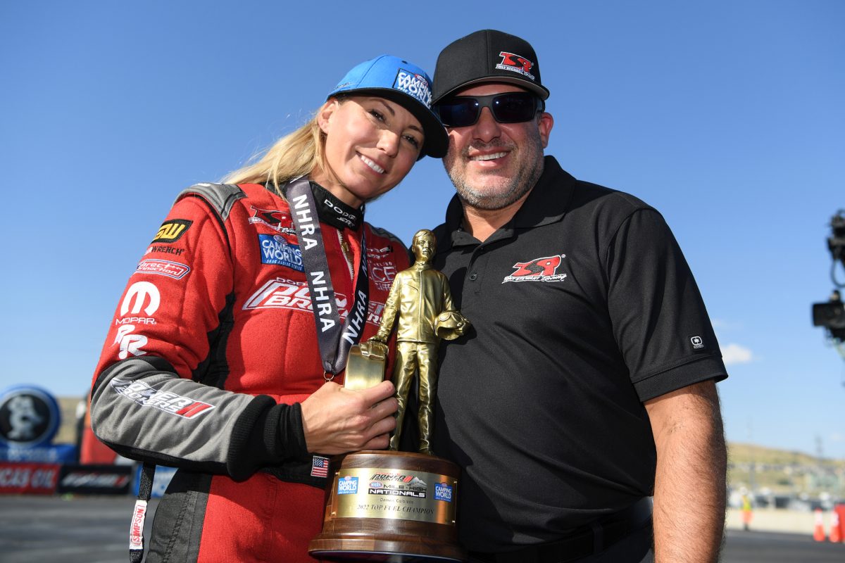 Leah Pruett Grabs First Top Fuel Win For Tony Stewart Racing at NHRA ...