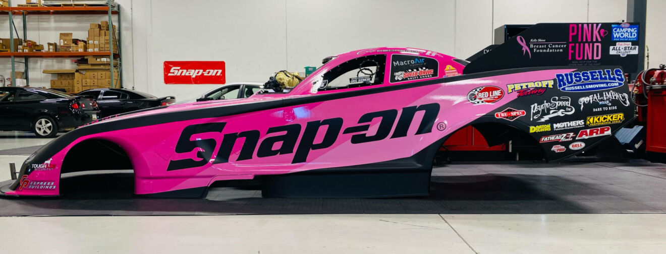 Cruz Pedregon, Snap-On Tools Ready to 'Socket to Breast Cancer' at NHRA  Midwest Nationals, Drag Illustrated