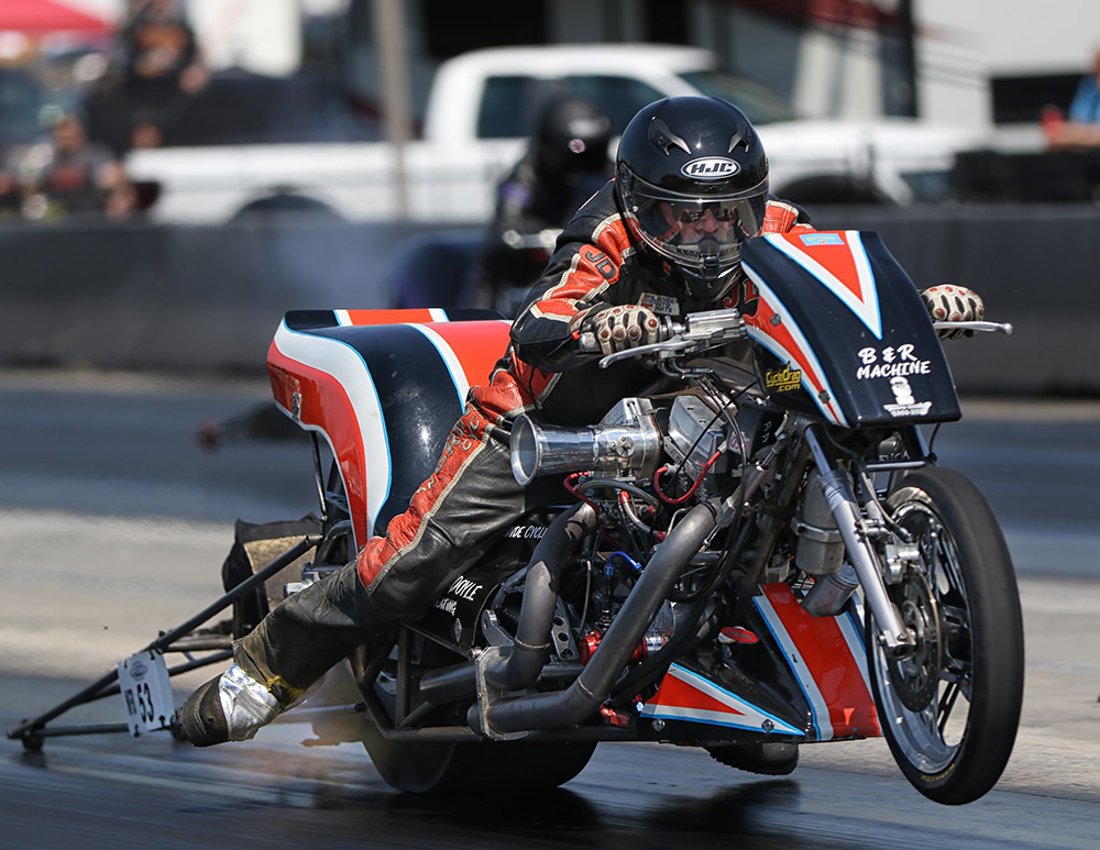 AMRA Harley Drags March Through Maryland