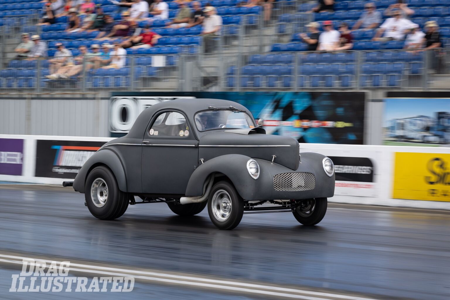 Full Throttle Flashback: Old-School Drag Racing Lives On At Santa Pod ...