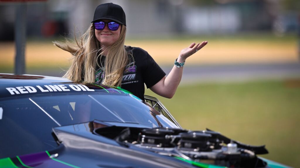 DIFeatureImage-Amber-Denton-