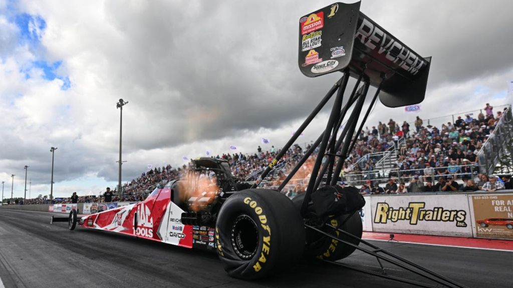 Kalitta, Todd, Anderson, and M. Smith Roll to No. 1 Positions in Front ...