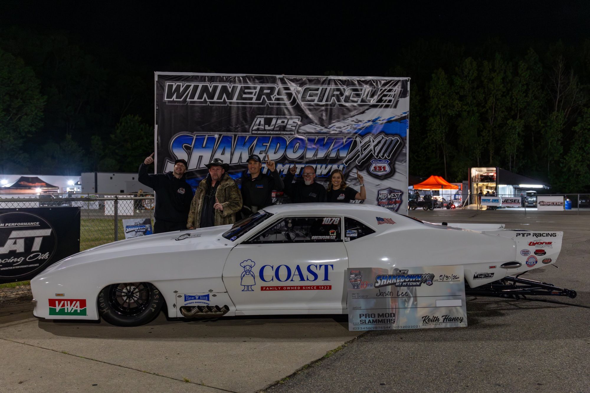 Jason Lee wins the Pro Mod Slammers Second Chance Race at the 2026 Shakedown XXIII at M'Town. Photo: Capri Wesley / Drag Illustrated.