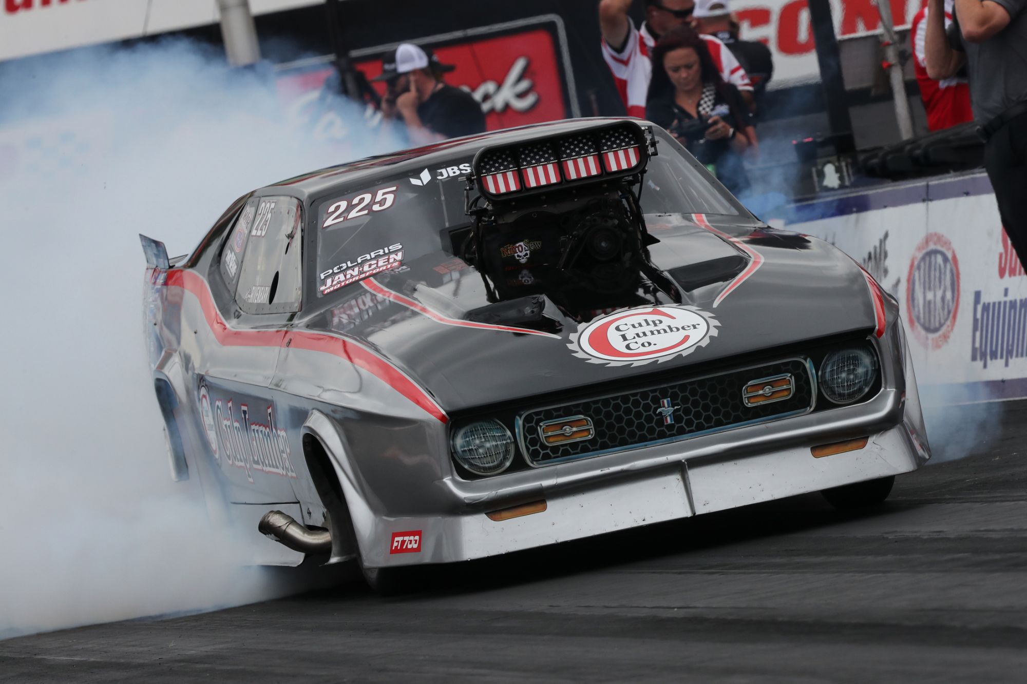 Kevin Rivenbark wins Pro Mod at the Summit Racing Equipment NHRA Nationals in Norwalk