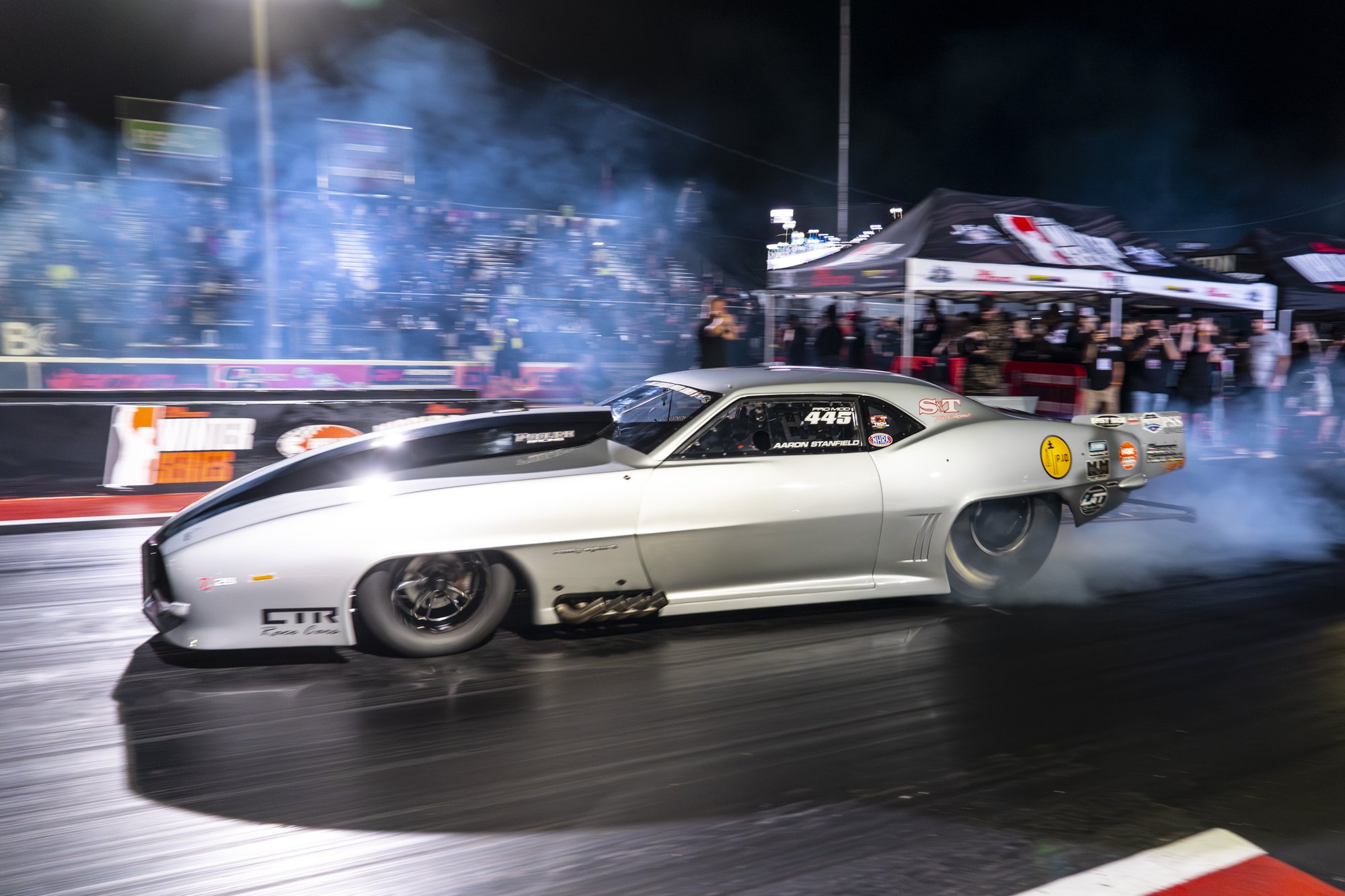 Peter Norton celebrates the 2025/2026 DI Winter Series Pro Mod championship.